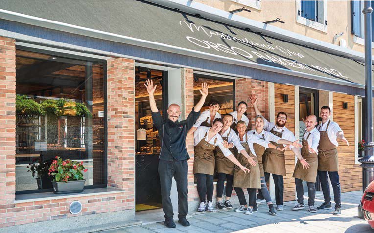 arredamento pasticceria su misura